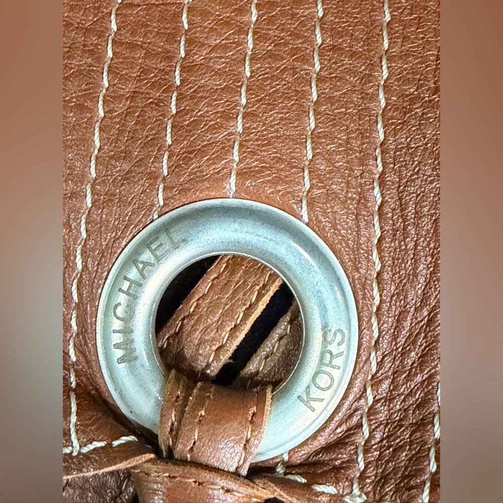 Michael Kors Brown Leather Belt with Silver Ring - Picture 4 of 6